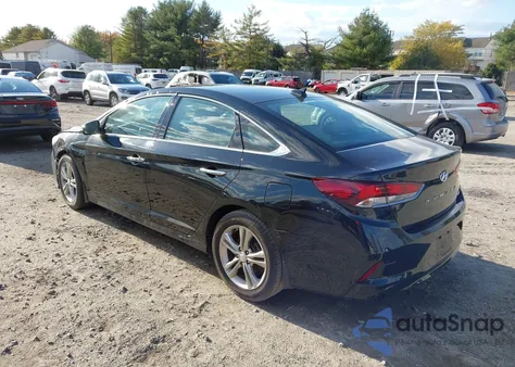2019 Hyundai Sonata Limited z USA, uszkodzony, nr VIN 5NPE34AF3KH807979
